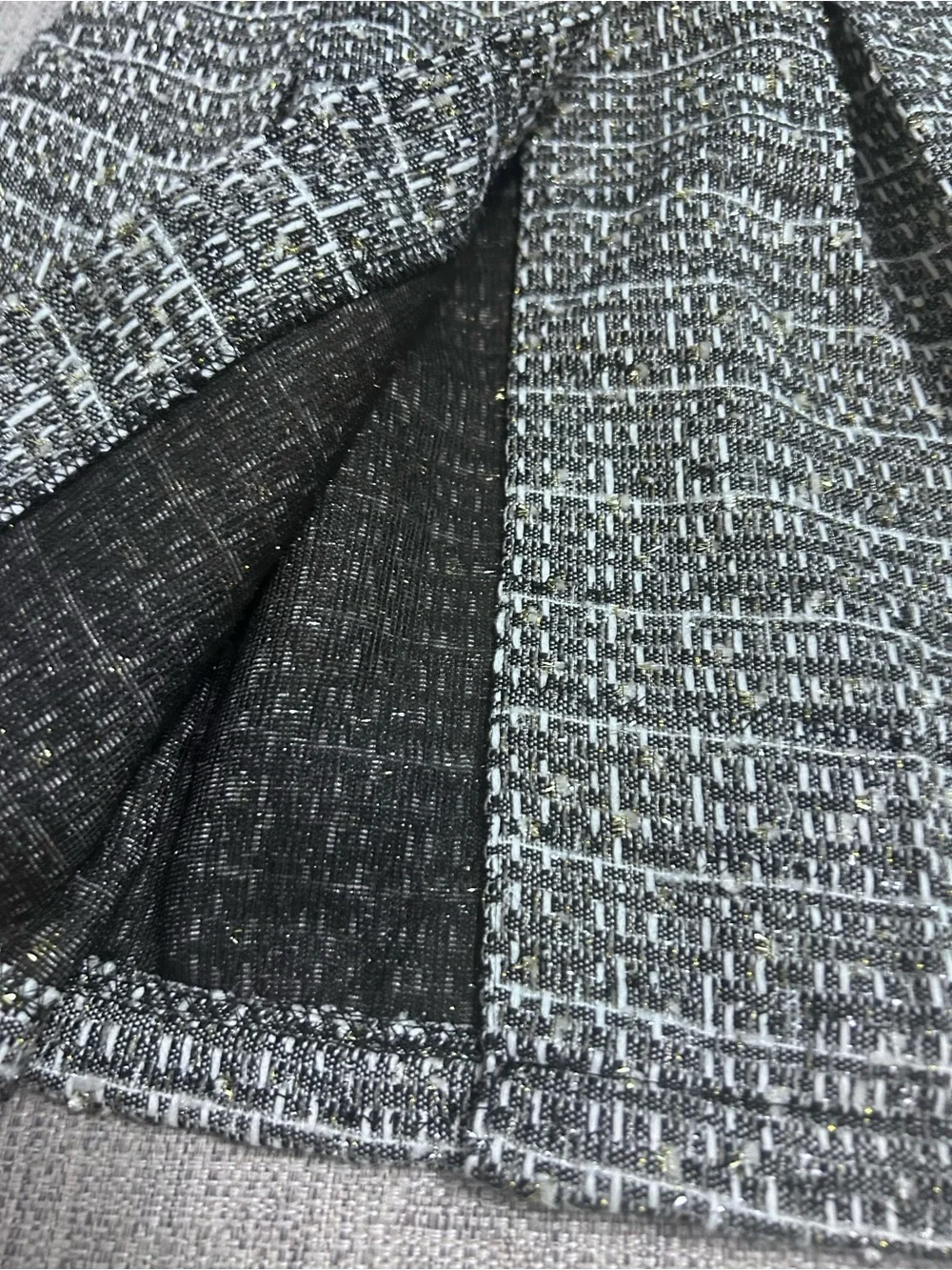 Blueberi Gold Black Velvet Trim Tweed Coat Size 3T. NWT